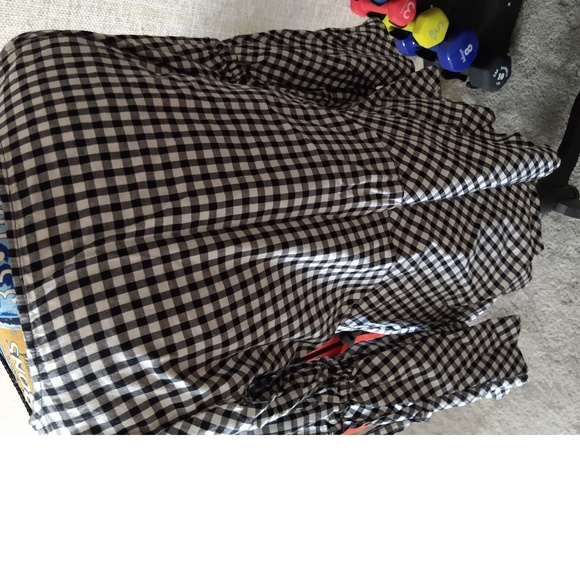 LOFT - BLACK & WHITE CHECKED LONG SLEEVE SHIRT - SLEEVES HAVE TIES - SIZE SP - Picture 8 of 9